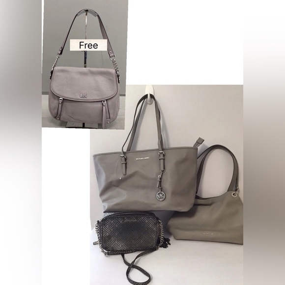 Michael kors bags purses Bundle As is